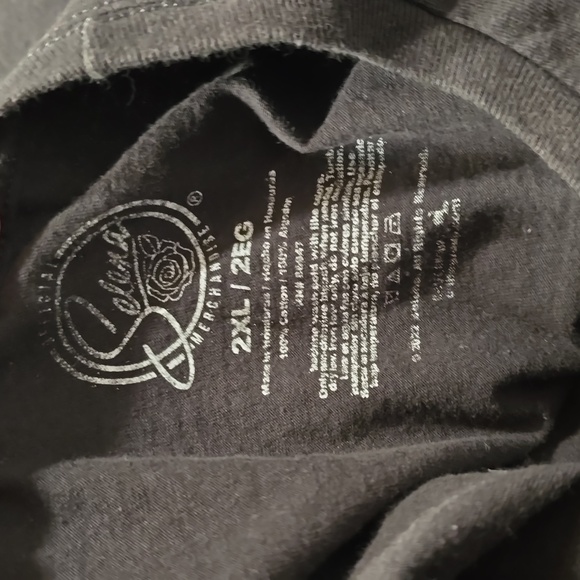 Selena Black Graphic T-Shirt - Picture 5 of 5